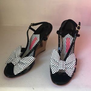 Vintage Betsey Johnson Slingback Wedges
